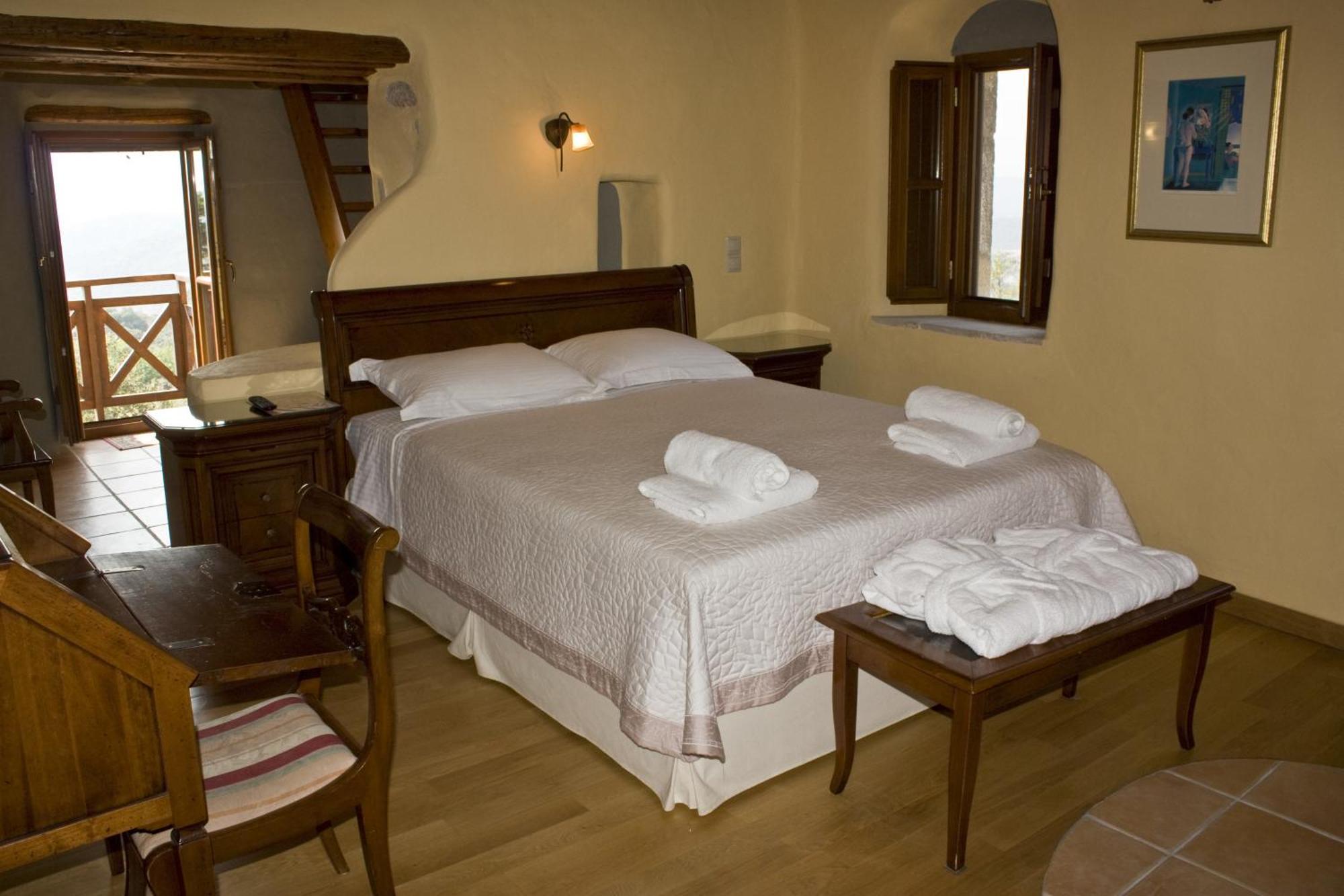 Petropoulakis Tower Hotel Gythio Room photo