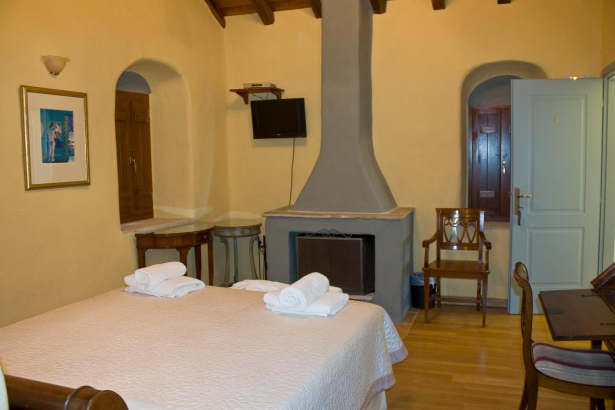 Petropoulakis Tower Hotel Gythio Room photo