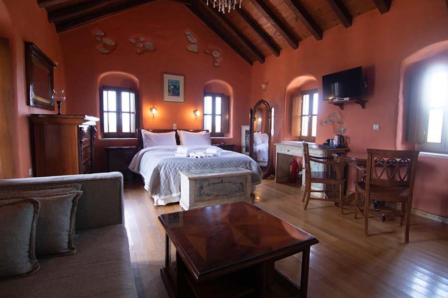 Petropoulakis Tower Hotel Gythio Room photo