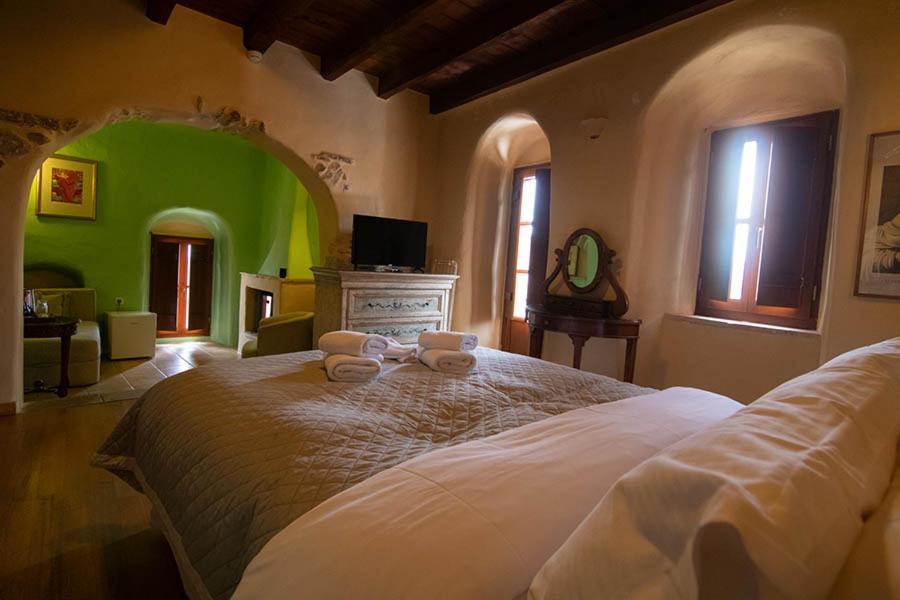Petropoulakis Tower Hotel Gythio Room photo